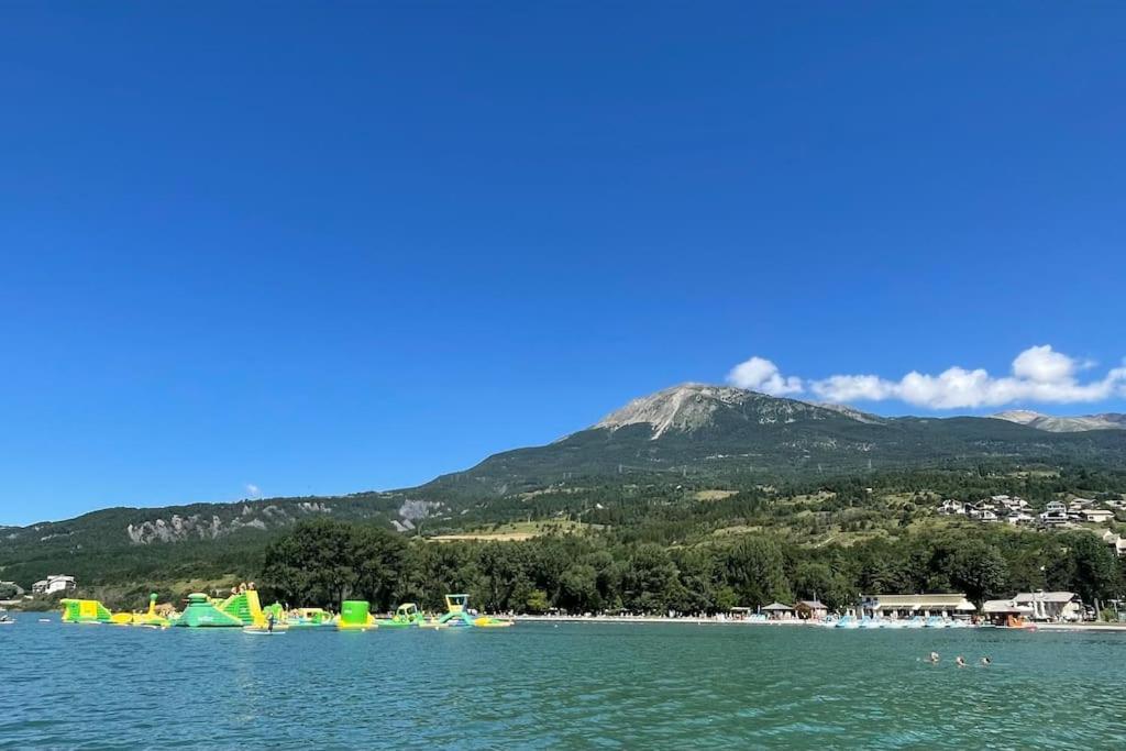 Maison Tres Agreable Avec Exterieurs, Bien Situee Au Plan D'Eau Embrun Εξωτερικό φωτογραφία